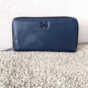 H by Halston Madeline Navy Zip Wallet